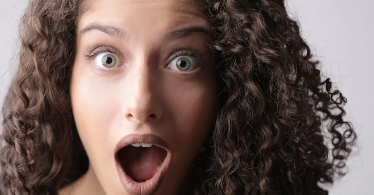 découvrez l'origine et la signification des expressions françaises courantes pour enrichir votre vocabulaire et mieux comprendre leur histoire.