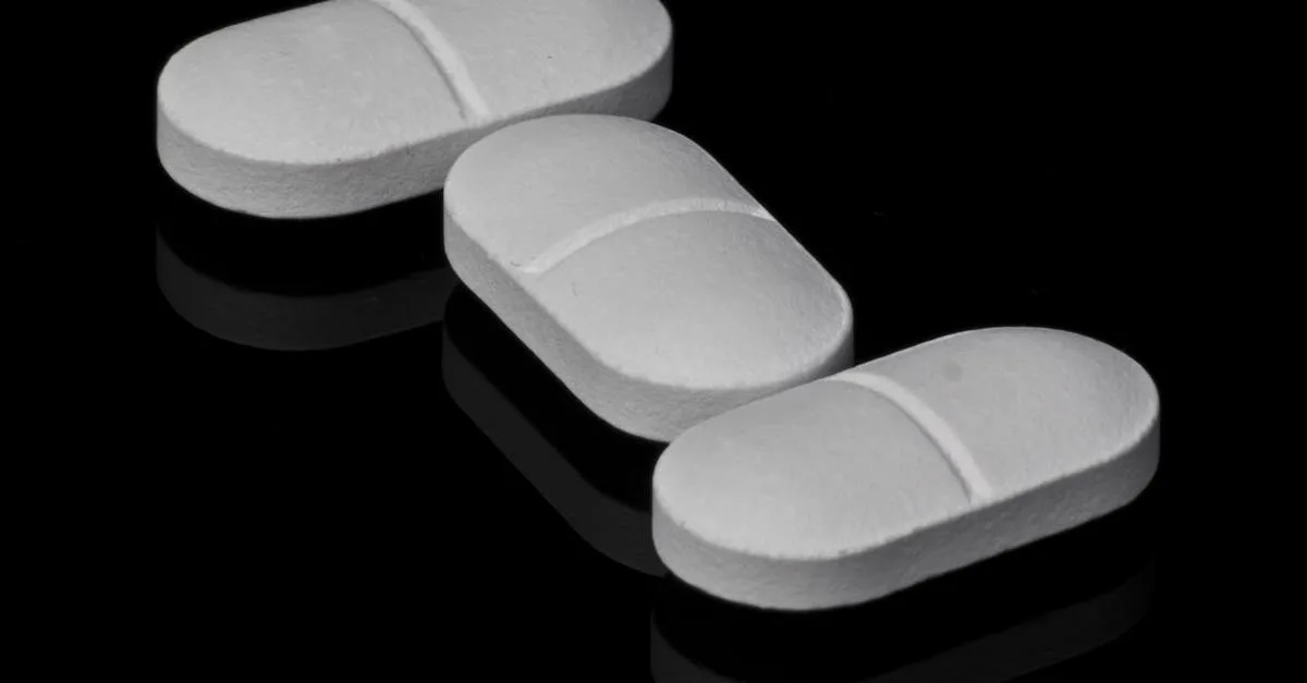 découvrez comment doser efficacement le chlore choc pour une piscine propre et sécurisée. guide pratique pour un traitement optimal et rapide.