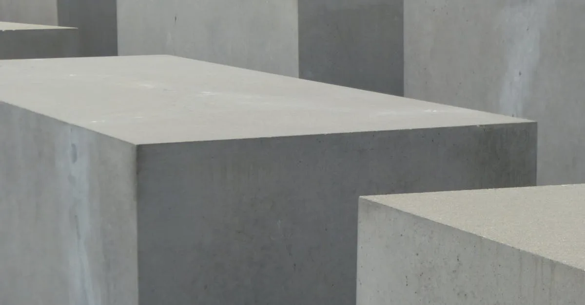 découvrez les différentes tailles de blocs de béton pour vos projets de construction et choisissez celle qui convient le mieux à vos besoins.