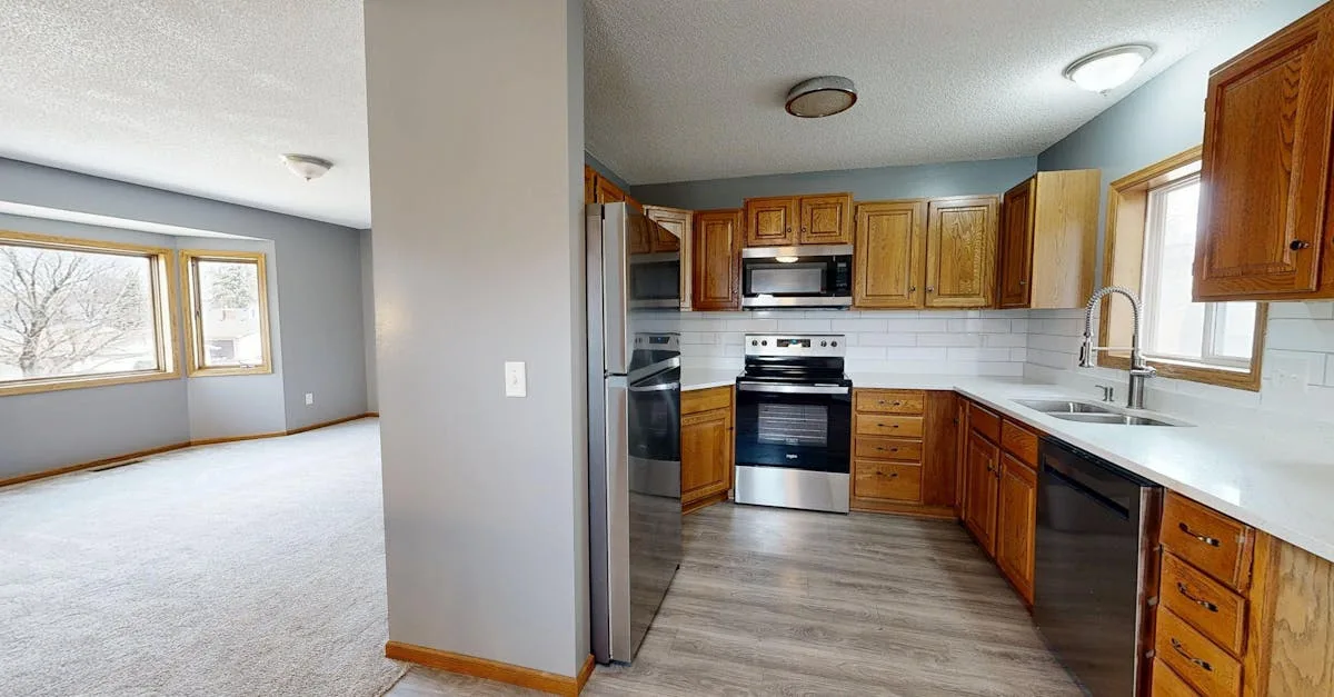découvrez nos solutions de rénovation de cuisine pour transformer votre espace en un lieu moderne, fonctionnel et esthétique.