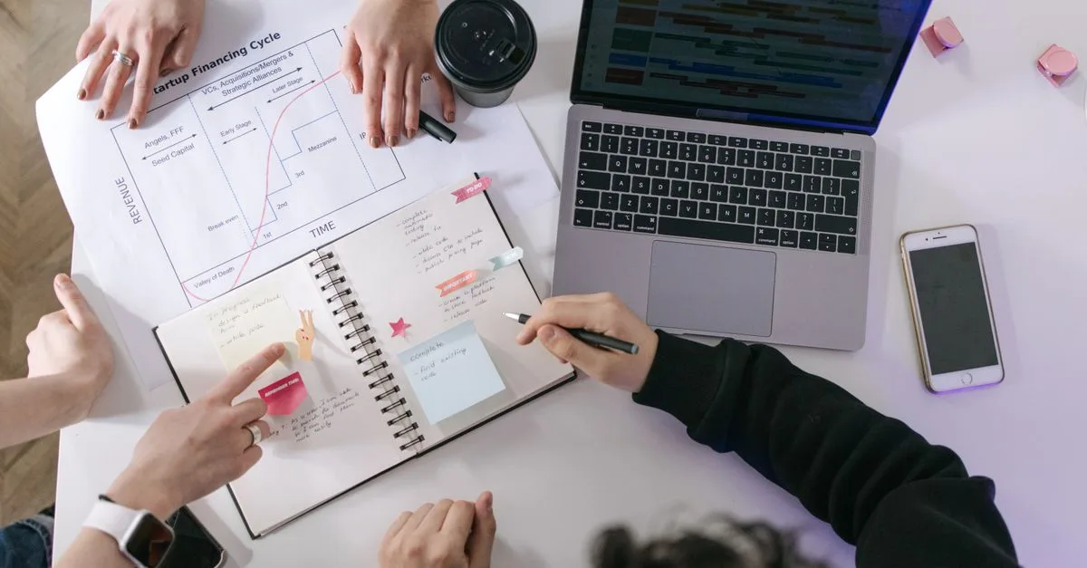 découvrez les meilleures pratiques et outils en gestion de projet pour planifier, organiser et réussir vos projets efficacement.