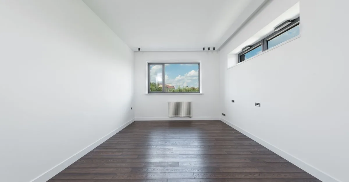 découvrez le temps de séchage du ragréage liquide pour réussir vos travaux de rénovation et obtenir un sol parfaitement lisse et durable.