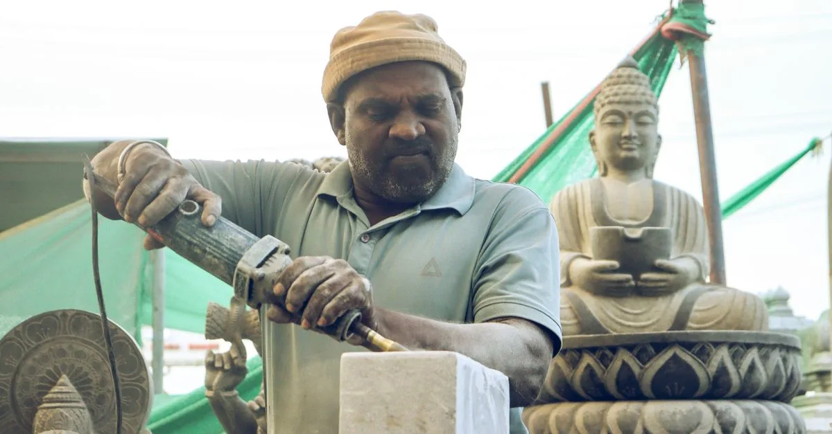 comparez facilement les artisans et leurs services pour choisir le meilleur professionnel adapté à vos besoins. trouvez qualité et expertise près de chez vous.